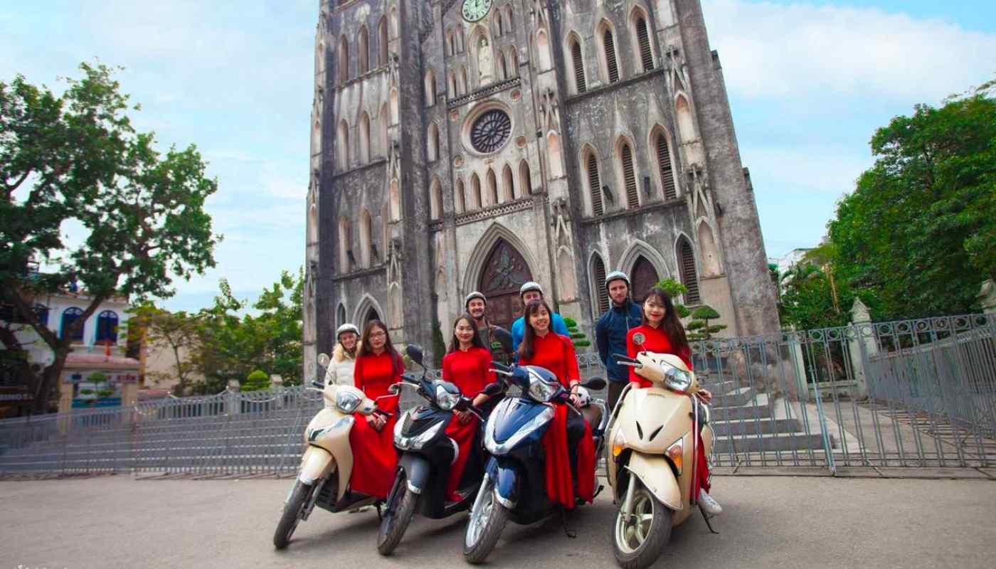 What to expect from Hanoi motorbike day tour experience