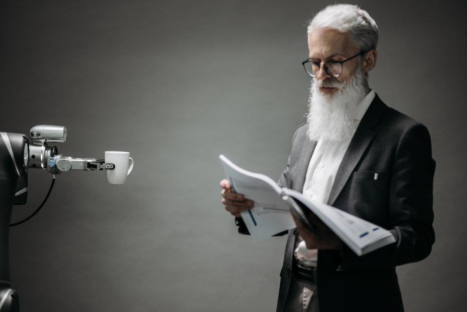 AI Agent trong doanh nghiệp B2B: Robot hiểu khách hơn CSKH AI Agent trong doanh nghiệp B2B: Robot hiểu khách hơn CSKH
